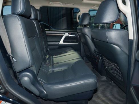 Used 2021 Toyota Land Cruiser image 19