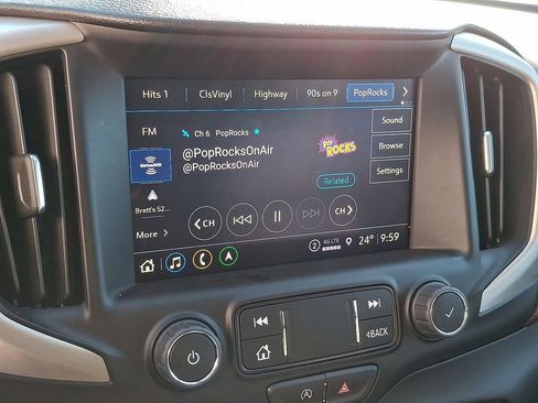 Used 2024 GMC Terrain Denali w/ Denali Premium Package image 16