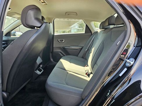 Used 2025 Kia K4 FWD image 16