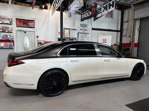 Used 2022 Mercedes-Benz Maybach S 580 4MATIC image 4