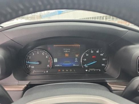 Used 2022 Ford Explorer Limited w/ Limited Technology Package image 11