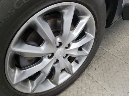 Used 2018 Jeep Cherokee Limited AWD/4WD image 31