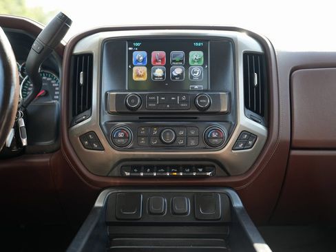 Used 2017 Chevrolet Silverado 3500 High Country w/ Duramax Plus Package image 18