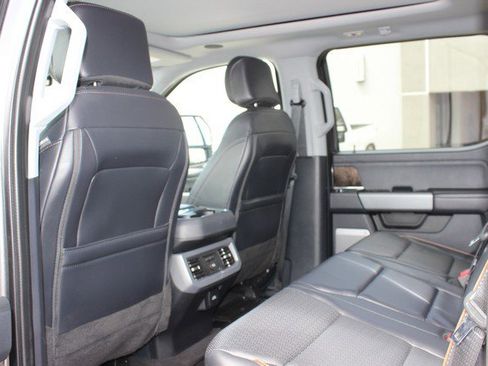 Used 2025 Ford F350 Lariat w/ Lariat Ultimate Package AWD/4WD image 14