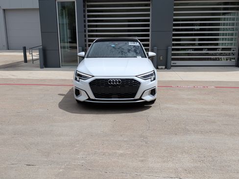 Used 2023 Audi A3 2.0T Premium FWD image 3