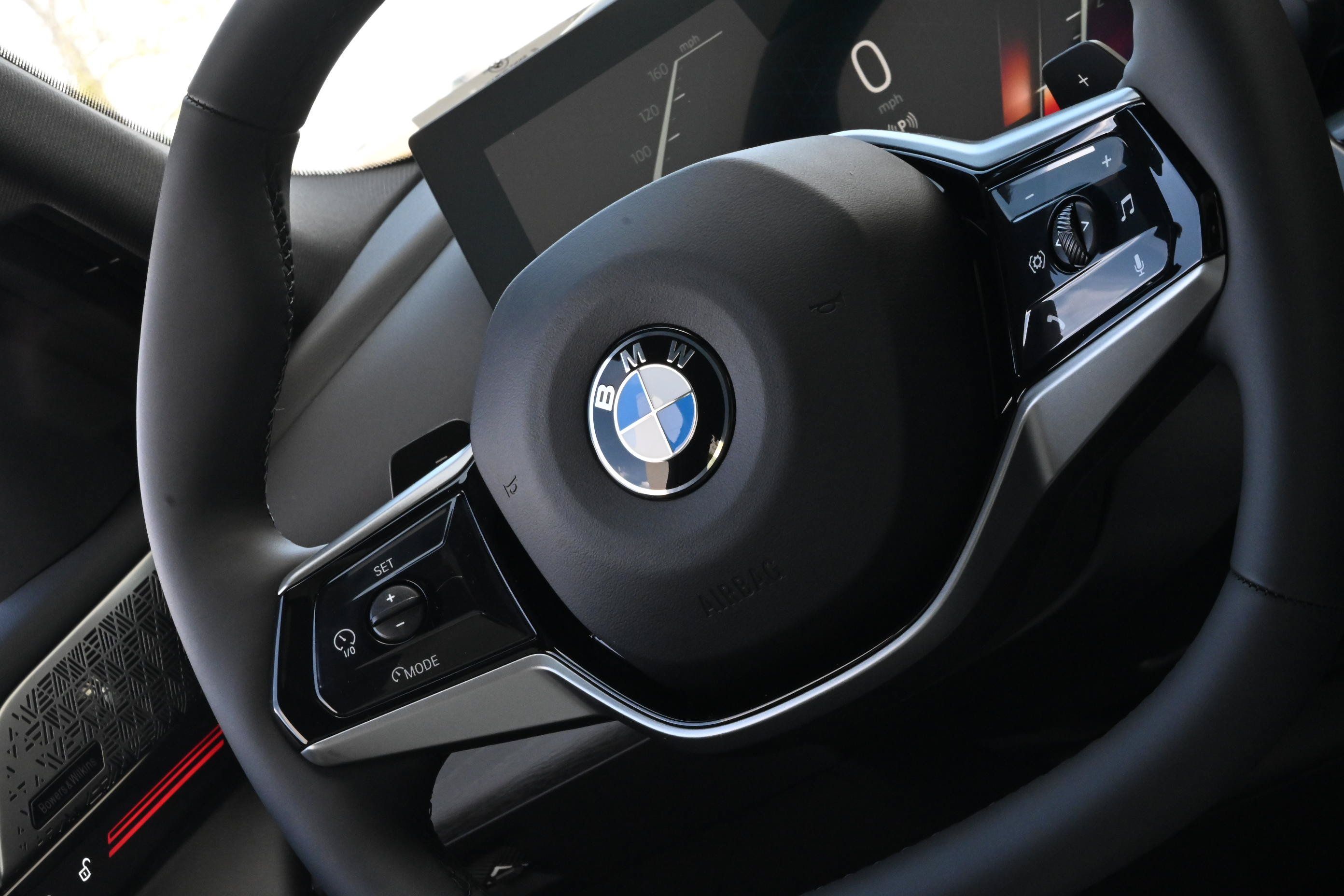 Used 2026 BMW 530i w/ Executive Package RWD image 20