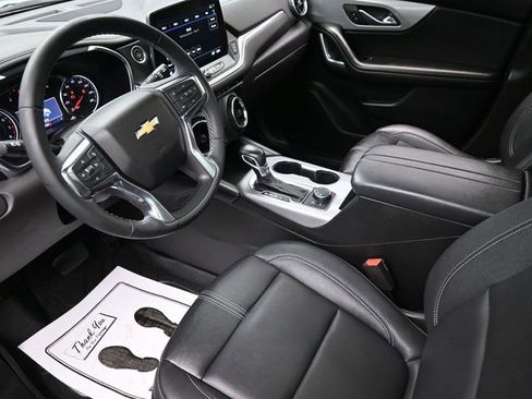 Used 2023 Chevrolet Blazer LT image 12