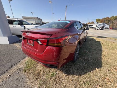 New 2025 Nissan Altima 2.5 SL FWD image 8