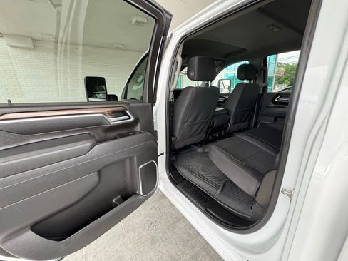 Used 2025 Chevrolet Silverado 2500 LT AWD/4WD image 19