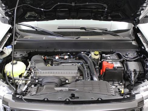 New 2026 Ford Maverick Lobo AWD/4WD image 35