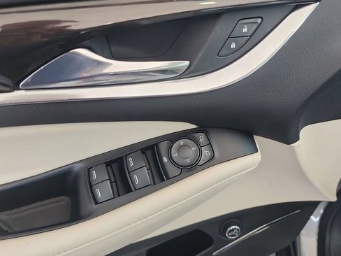 Certified 2023 Buick Enclave Essence w/ Experience Buick Package FWD image 22