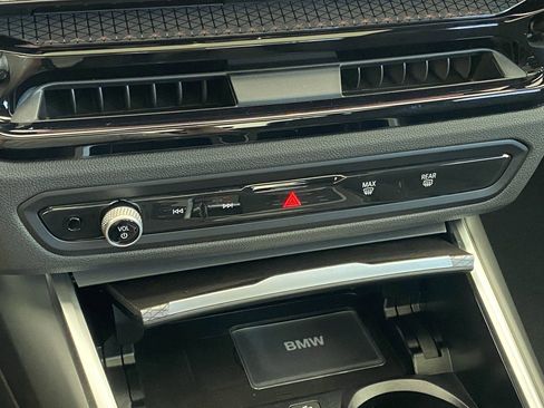 Used 2025 BMW 330i xDrive Sedan w/ Convenience Package image 33