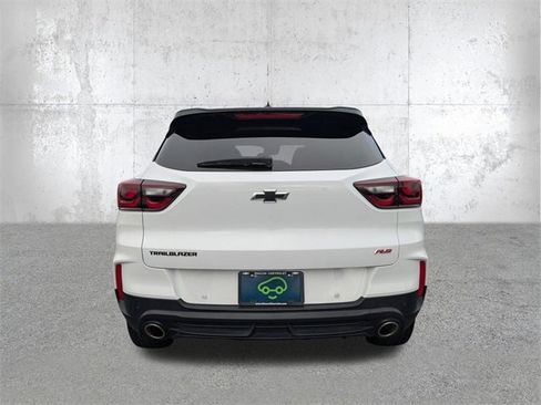 Certified 2024 Chevrolet TrailBlazer RS w/ Driver Confidence Package image 5