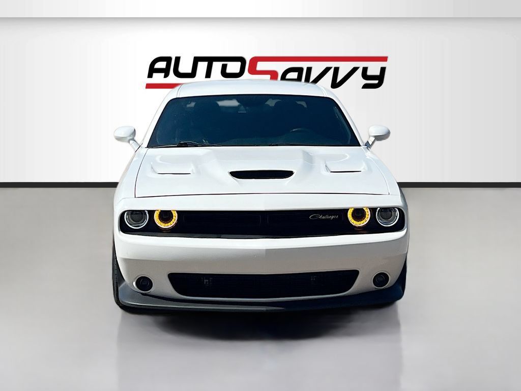 Used 2022 Dodge Challenger R/T Scat Pack RWD image 2
