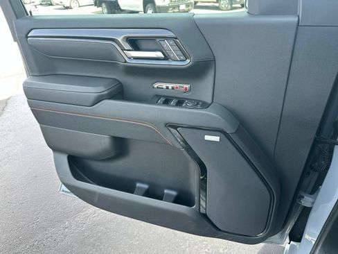Used 2025 GMC Sierra 1500 AT4 AWD/4WD image 23