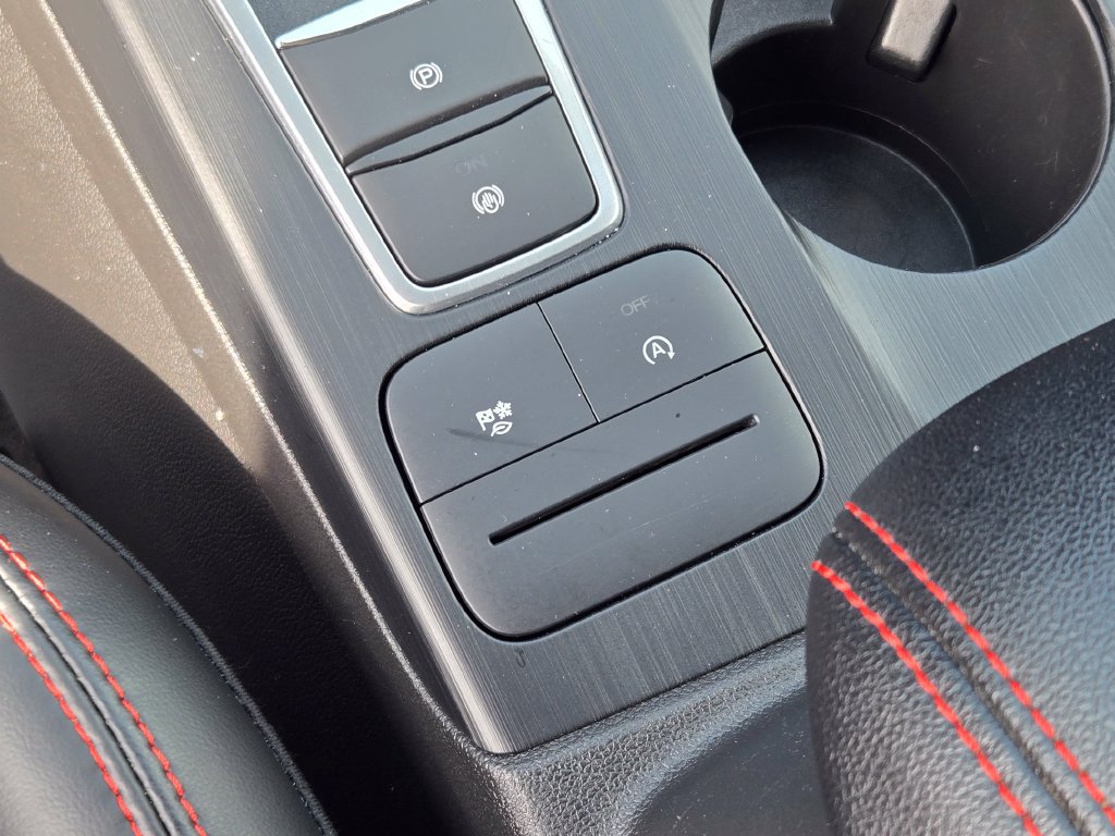 Used 2025 Ford Escape ST-Line FWD image 37