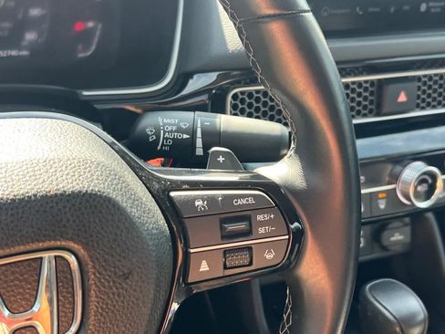 Used 2023 Honda Civic Touring image 18