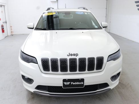 Used 2019 Jeep Cherokee High Altitude image 2