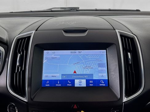 Used 2019 Ford Edge Titanium w/ Equipment Group 301A FWD image 22
