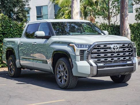 Used 2025 Toyota Tundra Platinum AWD/4WD image 3