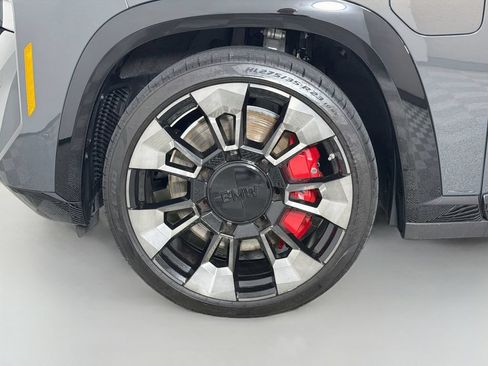 Used 2024 BMW XM AWD/4WD image 33