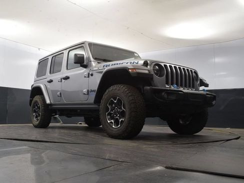 Used 2021 Jeep Wrangler Unlimited Rubicon 4xe w/ Steel Bumper Group AWD/4WD image 38