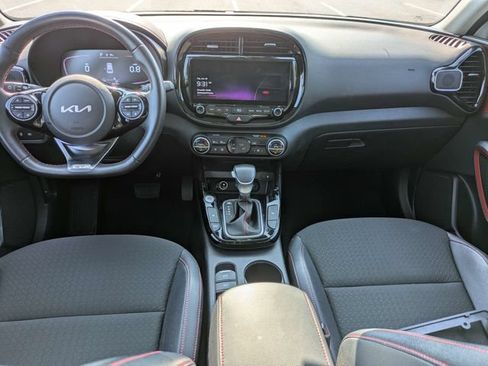 Used 2023 Kia Soul GT-Line w/ GT-Line Technology Package FWD image 15