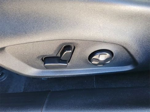 Used 2019 Jeep Compass Limited image 22