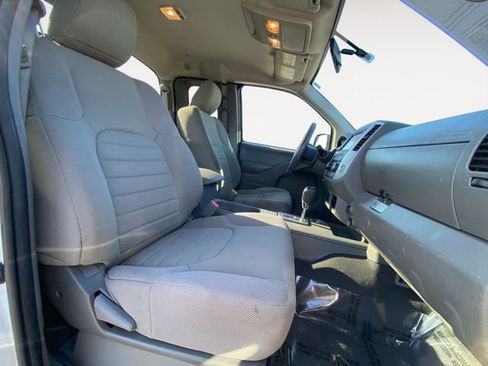 Used 2021 Nissan Frontier S image 15