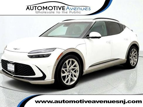 Used 2023 Genesis GV60 Advanced AWD/4WD image 1