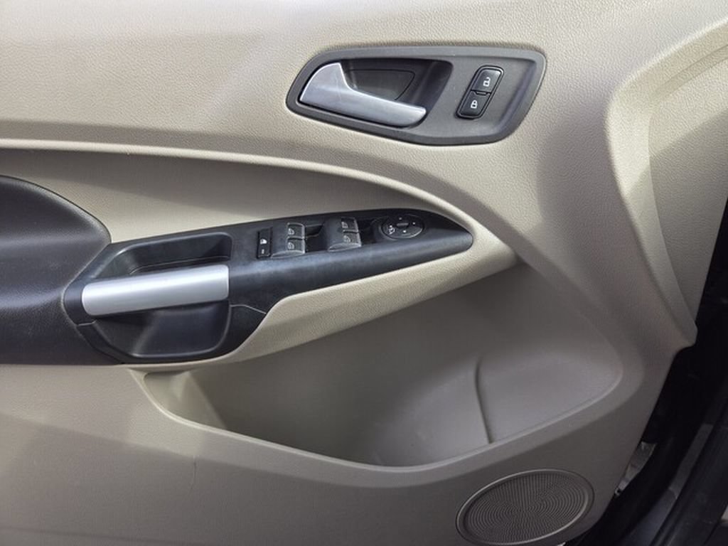 Used 2016 Ford Transit Connect Titanium FWD image 31