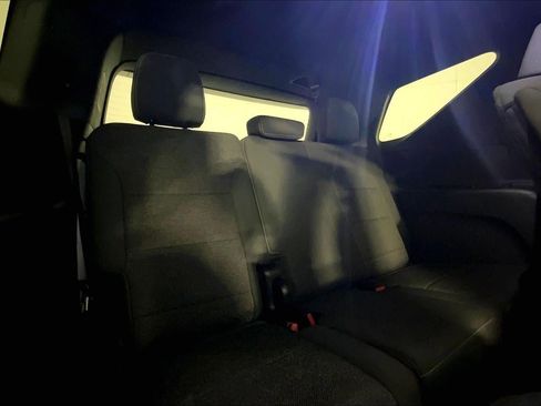 Used 2024 Chevrolet Traverse LT image 24