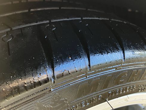 Used 2025 Chevrolet Corvette Stingray Coupe w/ 1LT image 12