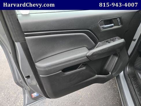 Used 2023 Chevrolet Colorado LT w/ LT Convenience Package II AWD/4WD image 32