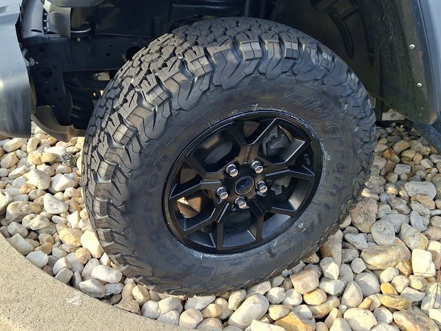 Certified 2024 Jeep Wrangler Unlimited AWD/4WD image 3
