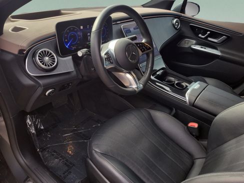 Certified 2023 Mercedes-Benz EQE 500 4MATIC Sedan image 19