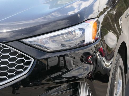 Used 2023 Ford Edge SEL w/ Convenience Package AWD/4WD image 9