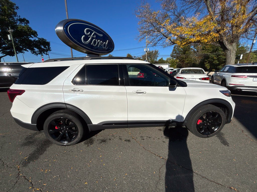 Used 2023 Ford Explorer ST w/ Equipment Group 401A AWD/4WD image 8