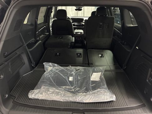 New 2026 Buick Enclave Preferred w/ Power Package image 19