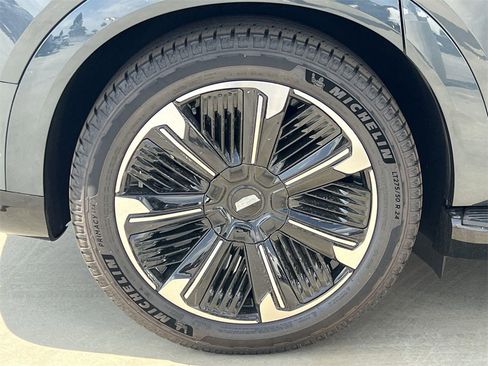 New 2025 Cadillac Escalade IQ Sport 1 image 37