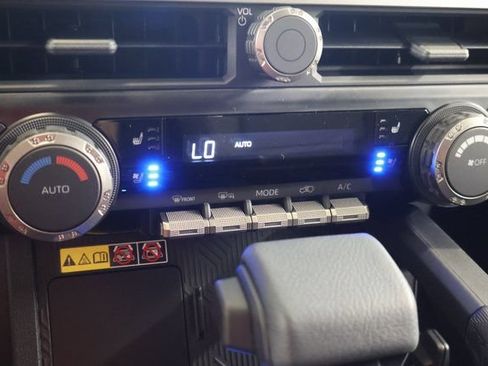 New 2026 Toyota 4Runner TRD Off-Road Premium AWD/4WD image 21