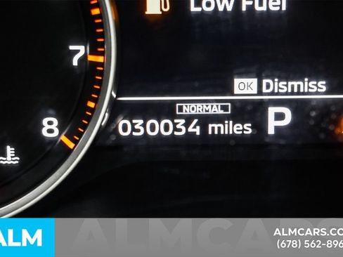 Used 2025 Mitsubishi Outlander SE FWD image 56