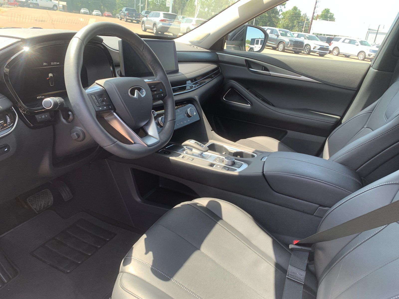 Used 2026 INFINITI QX60 Luxe w/ Cargo Package AWD/4WD image 12