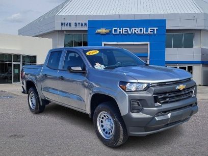 Used 2025 Chevrolet Colorado W/T