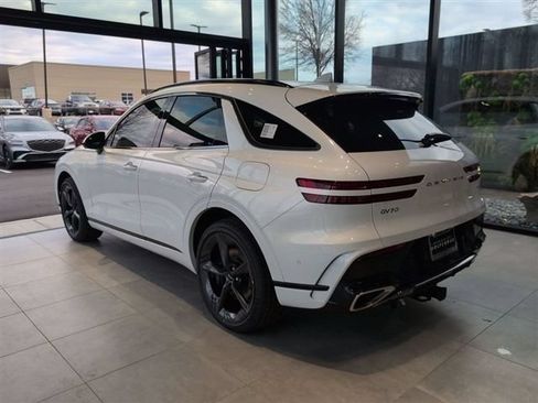Used 2026 Genesis GV70 2.5T Sport Prestige AWD/4WD image 3