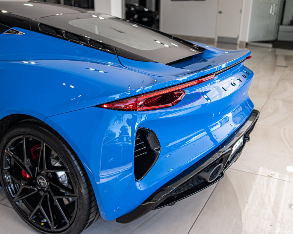New 2027 Lotus Emira SE RWD image 14