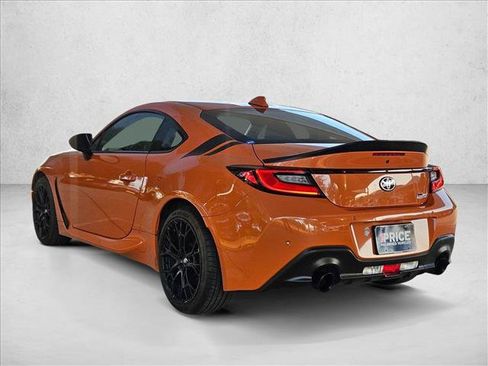 Used 2023 Toyota GR86 10th Anniversary SE RWD image 7