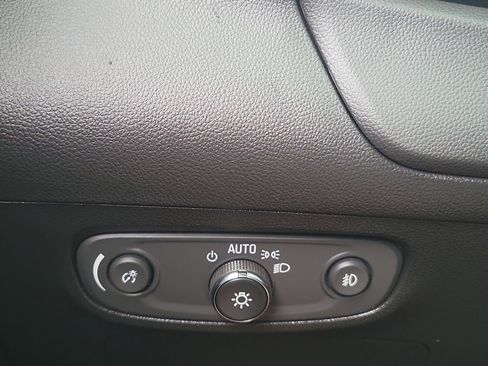 Used 2023 Buick Encore GX Preferred image 25