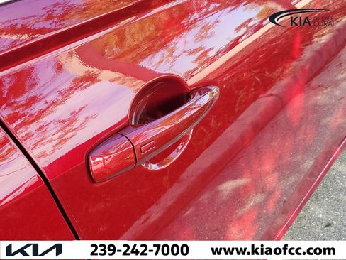 Used 2024 Nissan Altima 2.5 SR w/ SR Premium Package FWD image 10