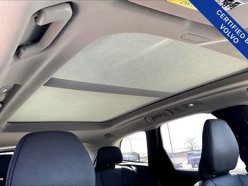 Certified 2025 Volvo XC60 B5 Plus image 22